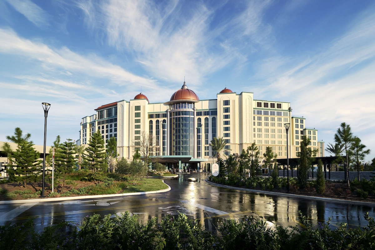 Helios Grand Hotel