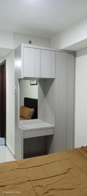 1 bedroom, WiFi, bed sheets - Pollux Apartment Studio Sea View

 (Batam City)