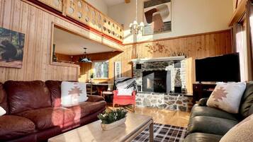 Smart TV, fireplace, books, offices