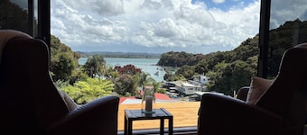 Tuis nest, family beach bach at Opito bay