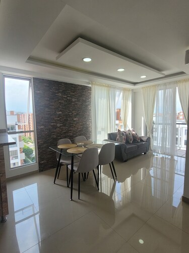 Cali Valle Del Lili apartment 10th floor modern and beautiful view.