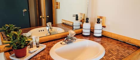 Hair dryer, towels, soap, shampoo