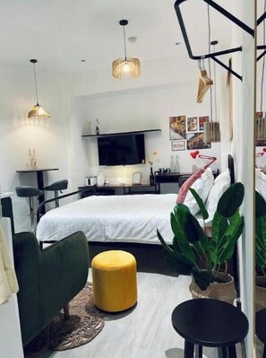 1 bedroom, free WiFi, bed sheets