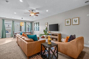 Family House, Mountain View | Living area