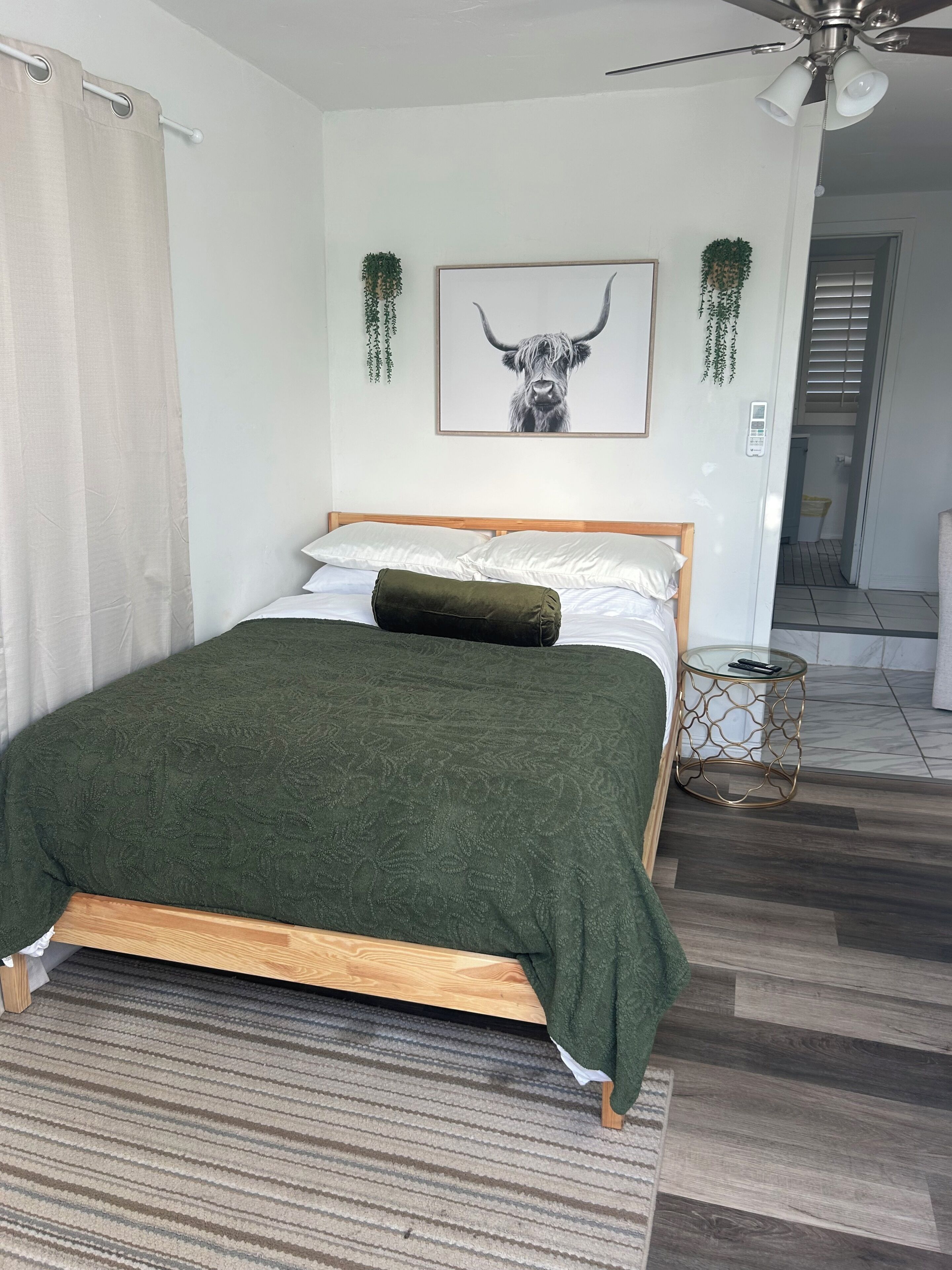 1 bedroom, desk, iron/ironing board, free WiFi