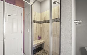 Hair dryer, towels, soap, shampoo - Dillon Valley Escape - Near Keystone, Breck & Colorado Ski Resorts (Dillon)