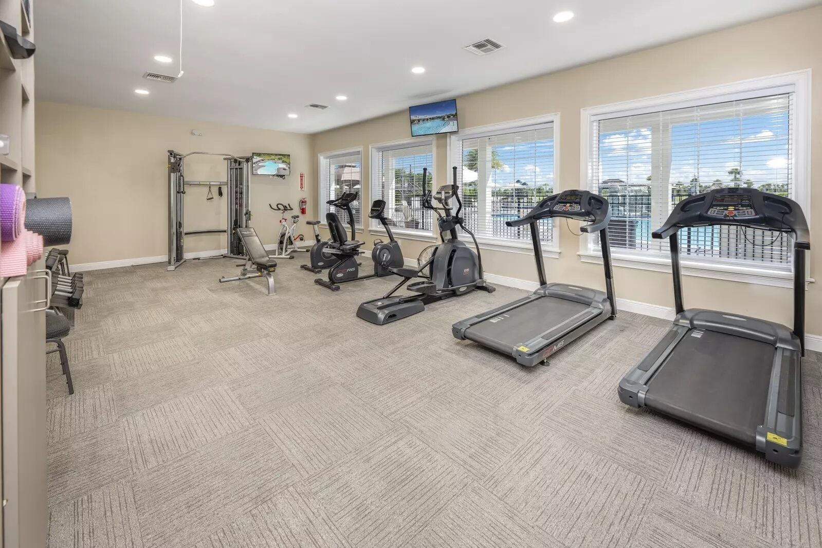 フィットネス設備