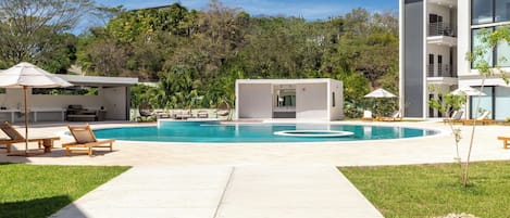 Utomhuspool