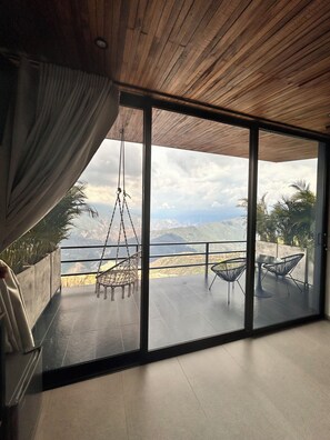 1 間臥室、客房內保險箱、隔音、免費無線上網