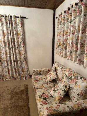 Chalé conforto, ao lado da montanha | 1 quarto, acesso grátis à internet com fio