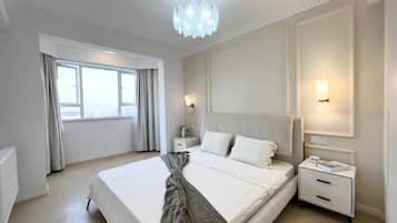 4 bedrooms, iron/ironing board, free WiFi, bed sheets