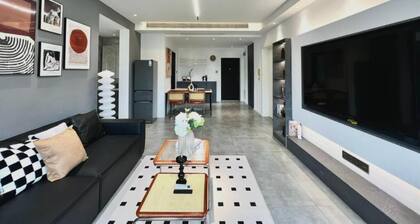 Easternhub- The Bund Haiqi Garden is close to Xintiandi and the Bund Riverside