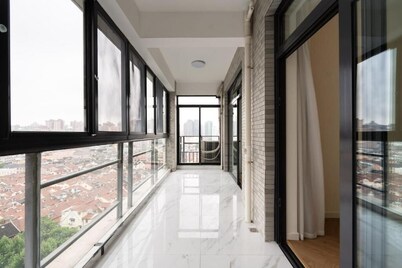 Downtown Rare 4Bedroom, Yuyuan Garden within walkin distance