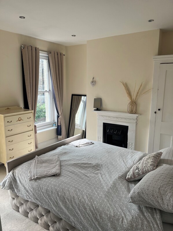 3 chambres, fer et planche Ă repasser, Wi-Fi, literie fournie