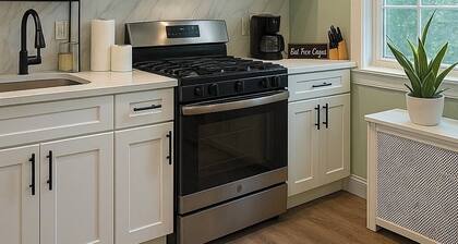 Spacious 2BR APT Multiple Fireworks Shows Just Mins Away!