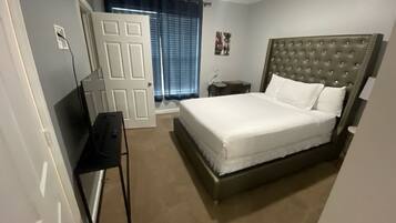 2 chambres, fer et planche à repasser, lit parapluie, Wi-Fi