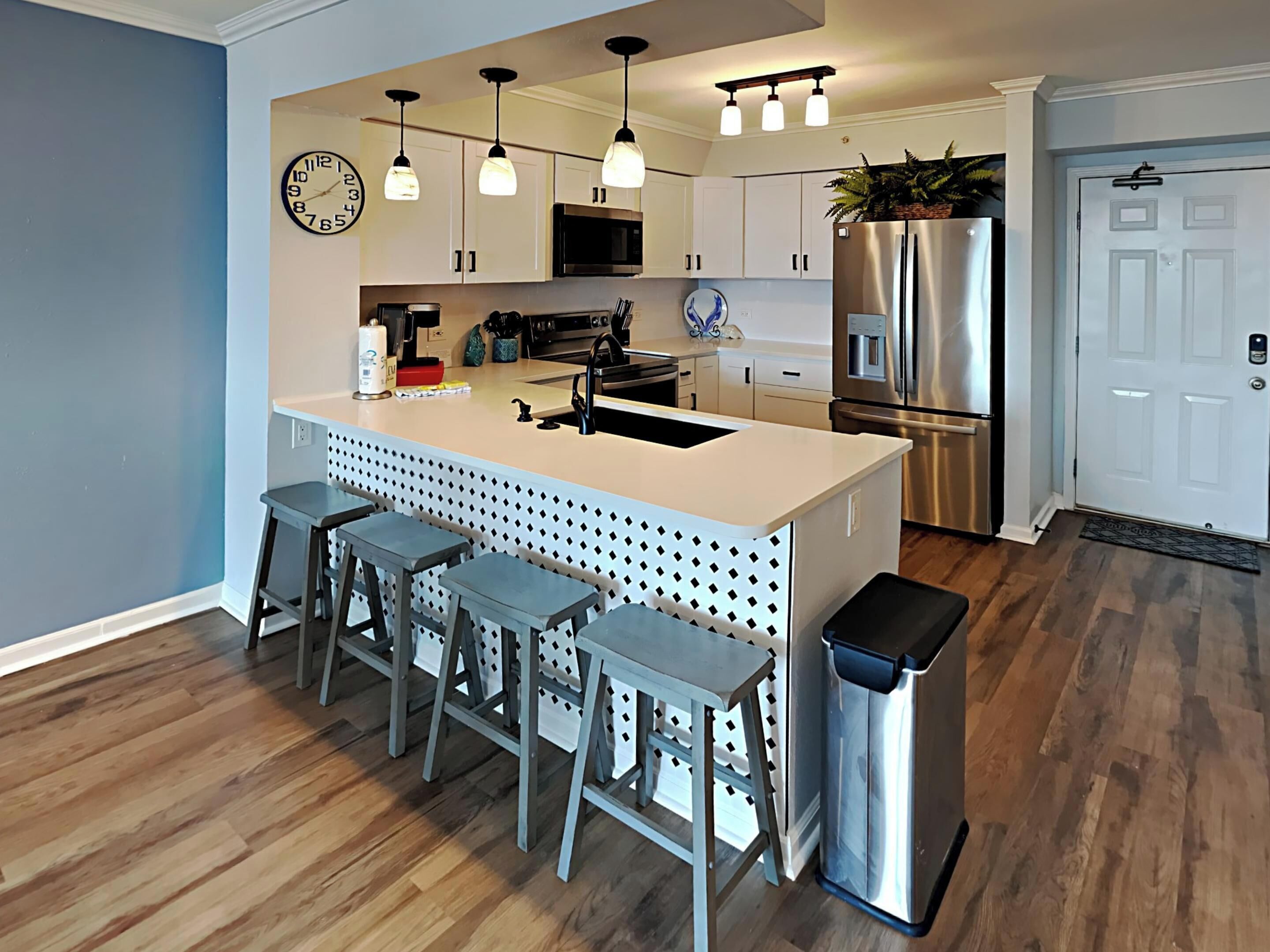 公寓客房, 多張床, 陽台, 海景 (Terrace at Pelican Beach #703) | 私人廚房 | 微波爐、烤箱、爐台、洗碗機