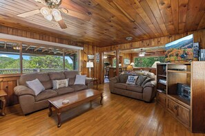 TV, fireplace, foosball, stereo - Rustic Lakefront Home w/ Beach! (Sevierville)