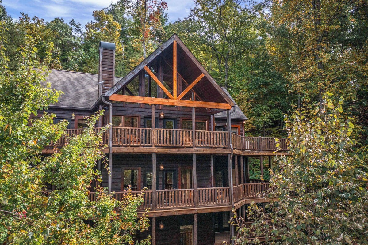 Cabin w/ Hot Tub, Theater & Views - Sleeps 22