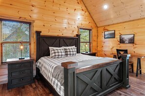 3 bedrooms, iron/ironing board, travel crib, WiFi