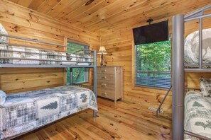 4 chambres, fer et planche Ă repasser, Wi-Fi, draps fournis