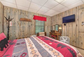 2 chambres, fer et planche à repasser, Wi-Fi, draps fournis