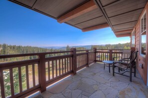 Terrace/patio - Luxury at One Ski Hill Place | Ski-In/Ski-Out (Breckenridge)
