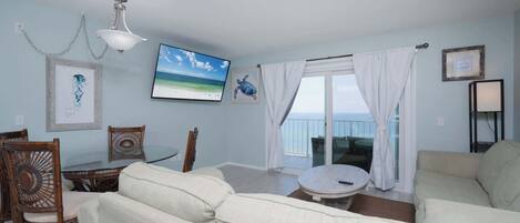 Condo, Multiple Beds, Balcony, Ocean View (Jellyfish Cove) | Living area