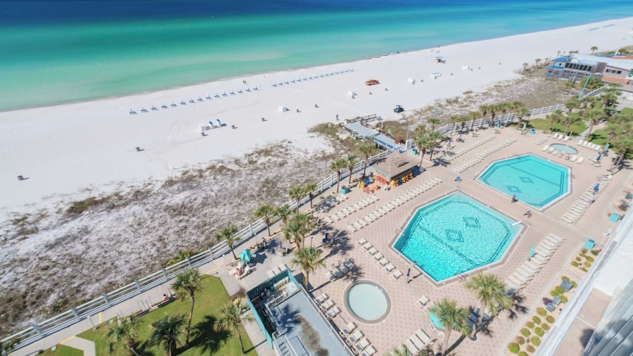 1BR Sleeps 5 at The Summit w/ Ocean Front Views