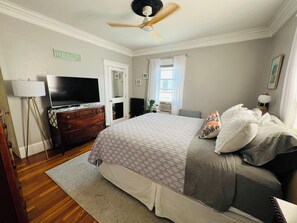 2 chambres, bureau, fer et planche à repasser, Wi-Fi gratuit