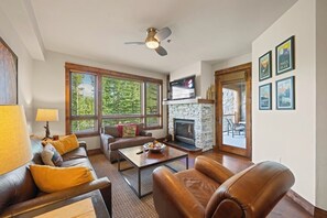 Smart TV, fireplace, video games