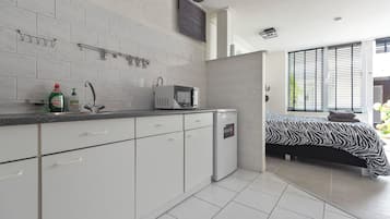 Fridge, microwave, coffee/tea maker