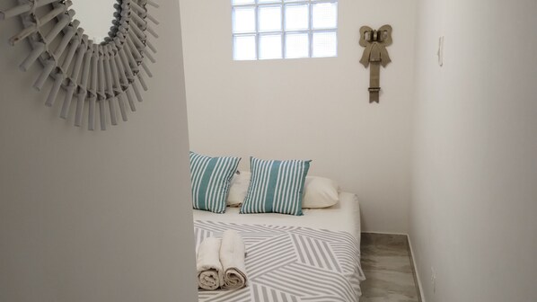 1 Schlafzimmer, Schreibtisch, WLAN