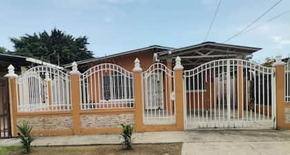 Is a comfortable in a quiet neighborhood Ideal for families and friends