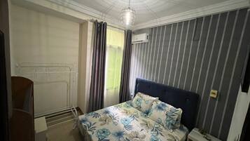 1 camera, ferro/asse da stiro, Wi-Fi, lenzuola