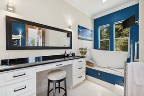 Douche, sèche-cheveux