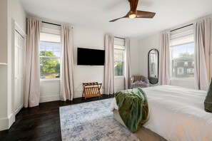 2 chambres, fer et planche à repasser, Wi-Fi gratuit, draps fournis