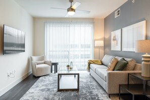 Appartement, 2 slaapkamers | Individueel gedecoreerd, individueel gemeubileerd