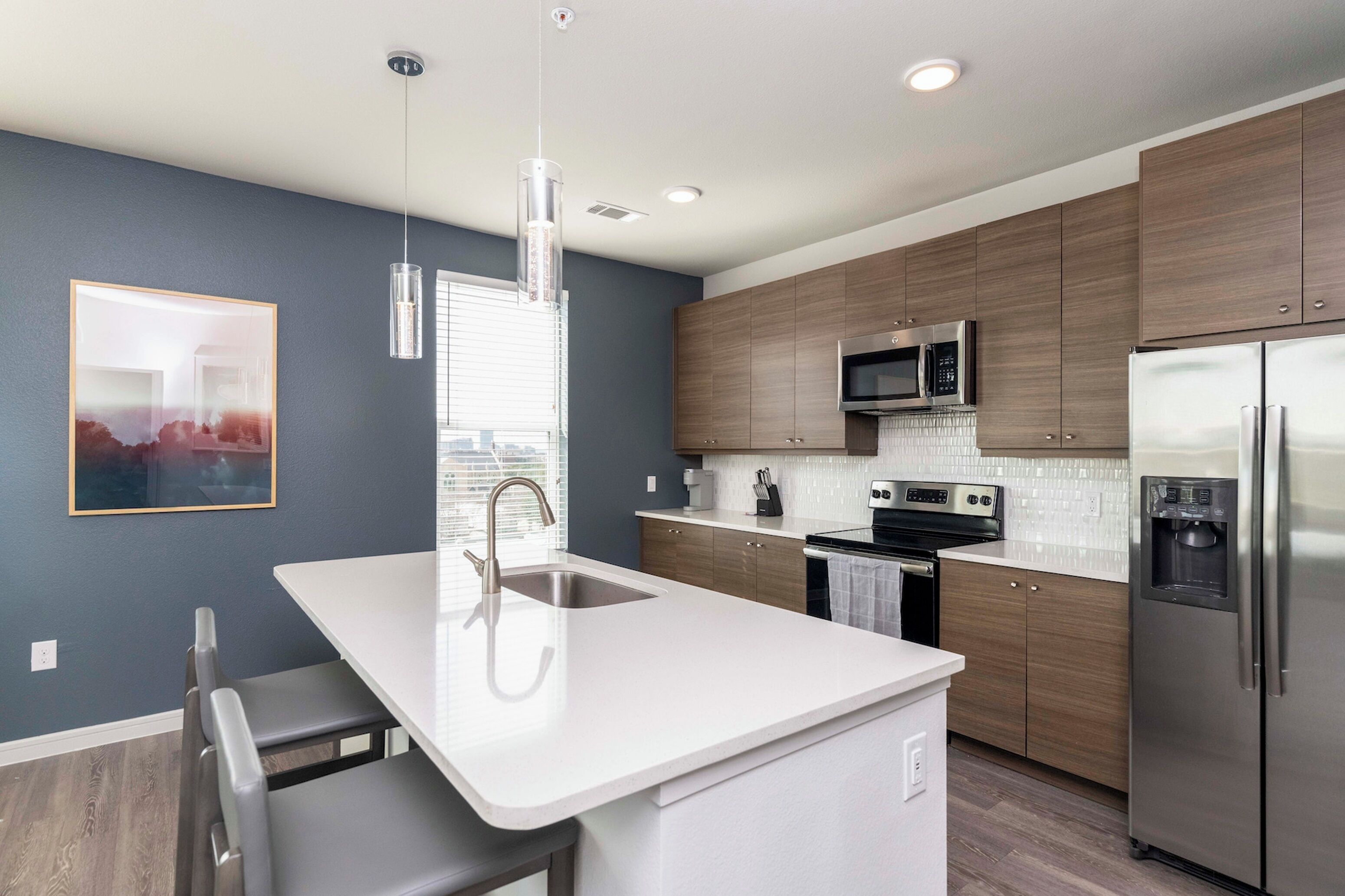 Apartment, 1 Bedroom | Private kitchen | Full-sized fridge, oven, stovetop, dishwasher