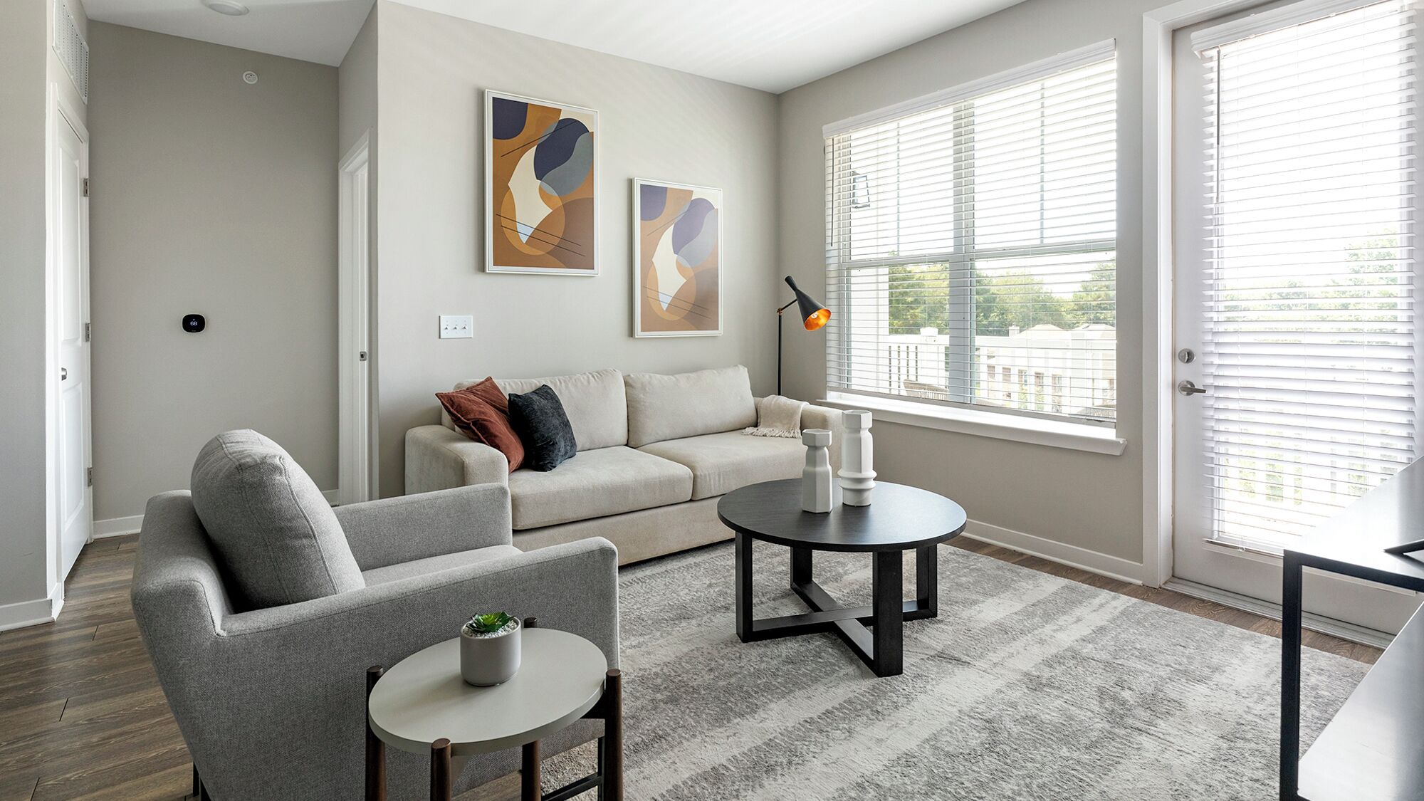 Apartment, 2 Bedrooms | Living area | 40-inch TV with digital channels