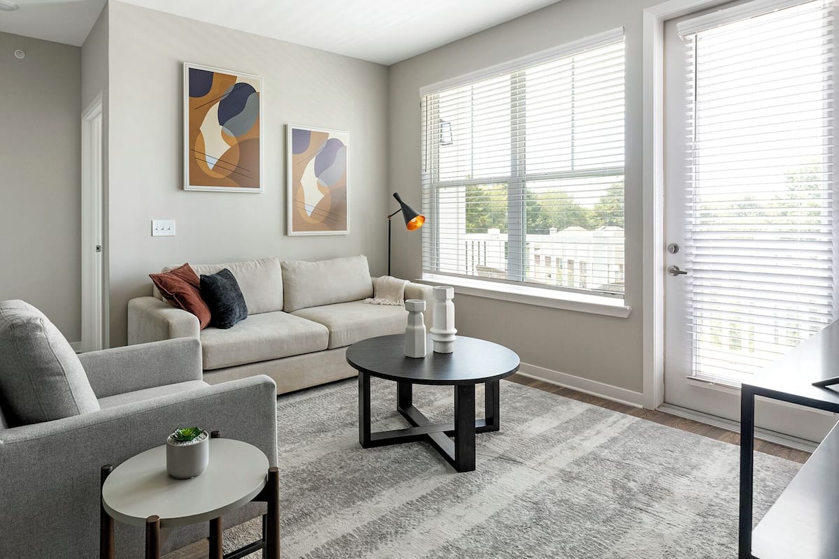 Apartment, 2 Bedrooms | Living area | 40-inch TV with digital channels