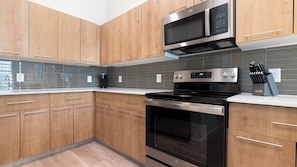 Apartment, 1 Schlafzimmer | Eigene Küche | Großer Kühlschrank, Mikrowelle, Ofen, Herdplatte