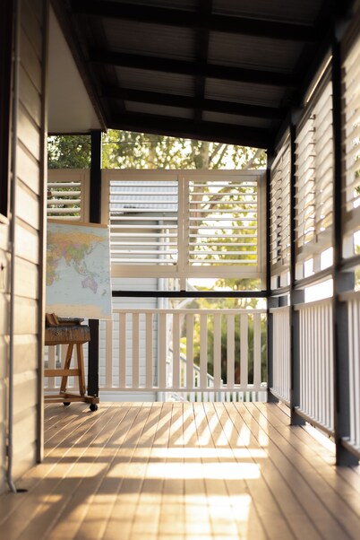 House of Fairy Wren - Fully renovated charming Queenslander! 10 Mins to BNE CBD!