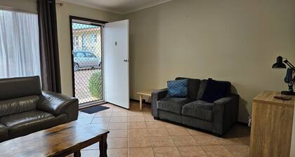 Tranquil retreat on Middleton Road, mid-way between the city and the sea!