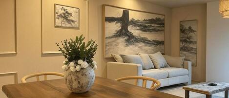 Premium Apartment | Living area | 60-inch Smart TV with digital channels, Netflix, Hulu