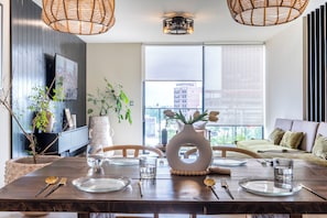 Appartamento Deluxe, 3 camere da letto, balcone | Vista città