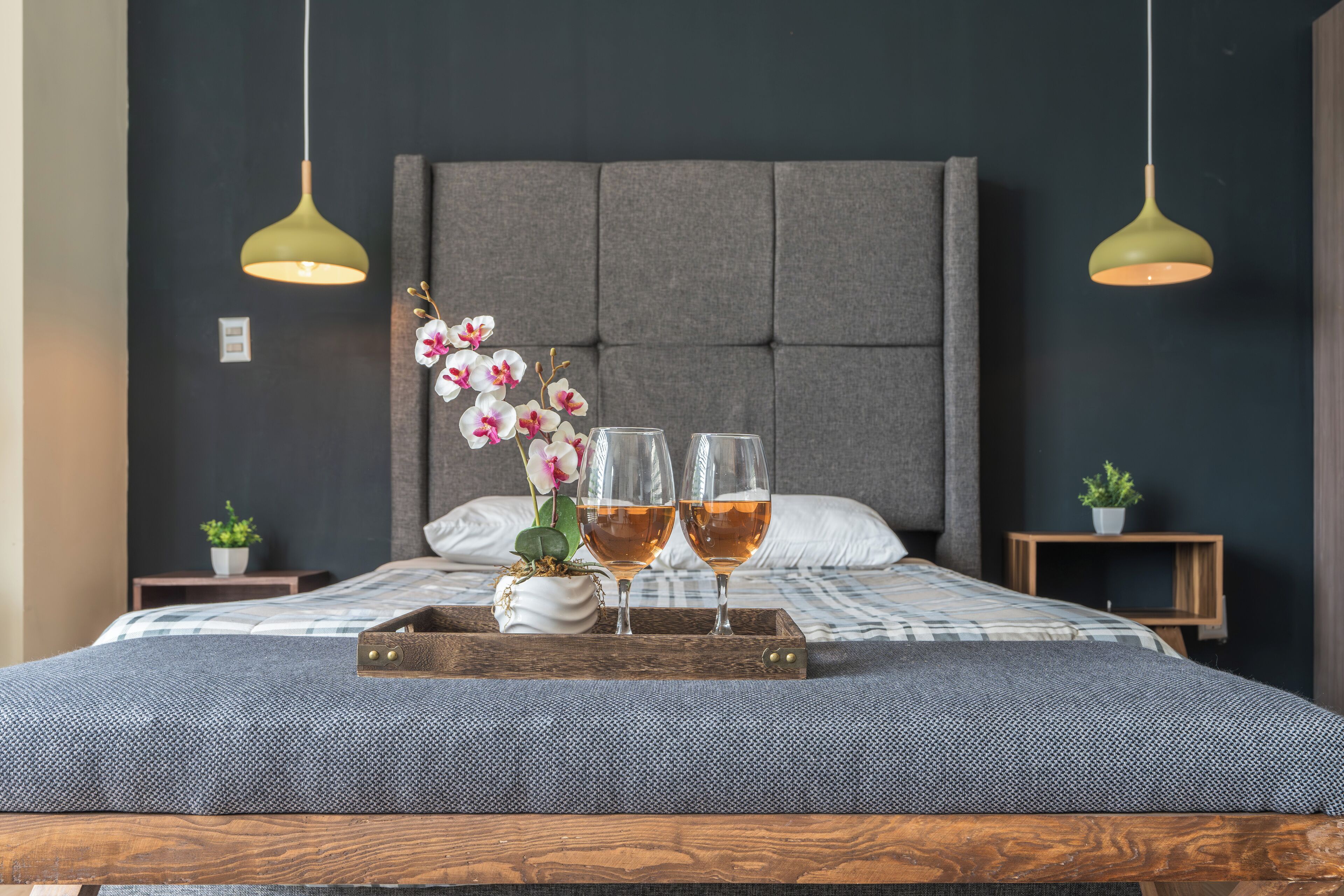 Deluxe Apartment, 3 Bedrooms, Balcony | Hypo-allergenic bedding, down duvets, Tempur-Pedic beds, minibar