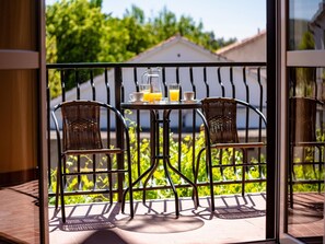 Apartment | View from property - Apartment Zora in Seline, Near Pebble Beach (Starigrad)