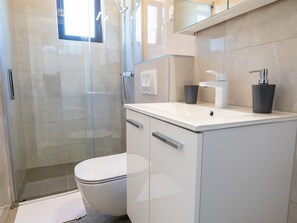 Apartment | Bathroom