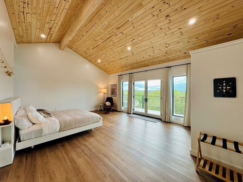 Garbo's Goodnight, a luxurious experience combined with the cozy comfort of home